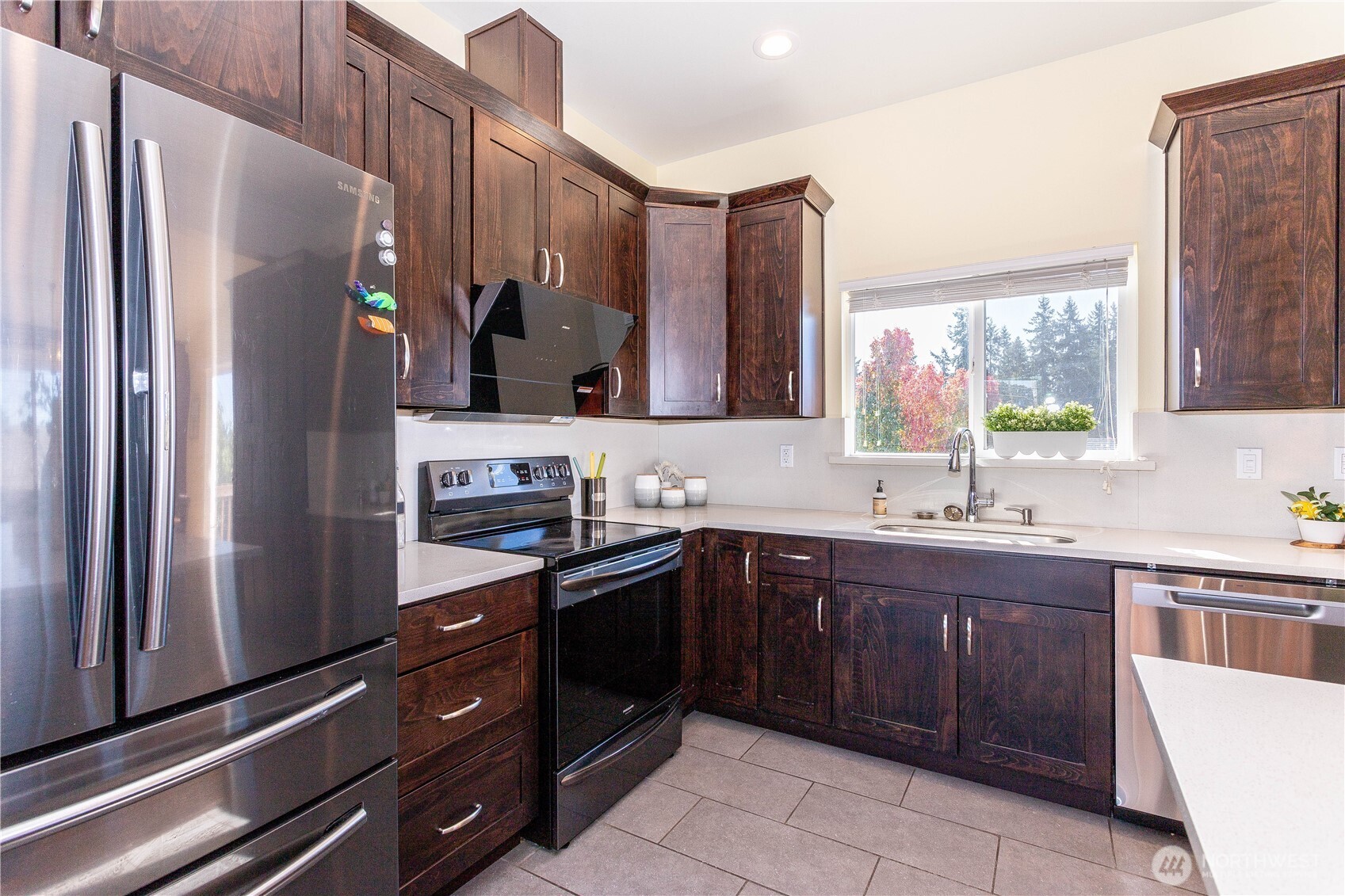 3905 NE 6th Street , Renton, WA 98056