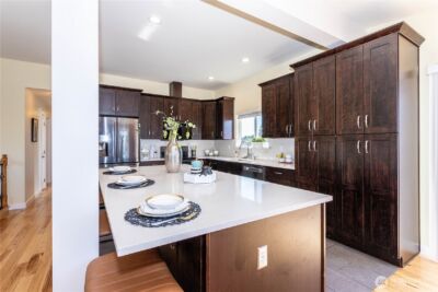 3905 NE 6th Street , Renton, WA 98056 - Photo 8