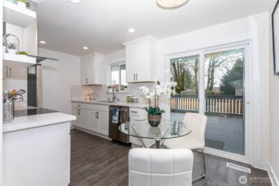 7305 32nd Avenue S, Seattle, WA 98118 - Photo 6