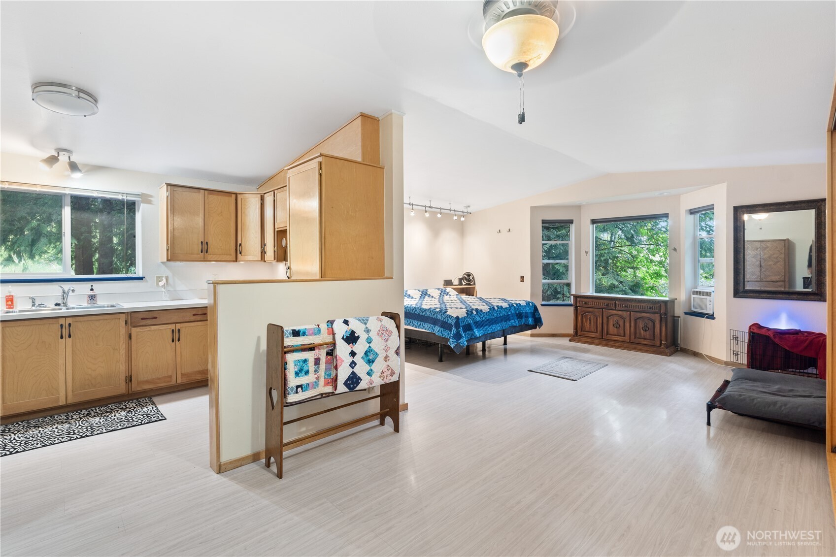 5818 Everson Goshen , Bellingham, WA 98226