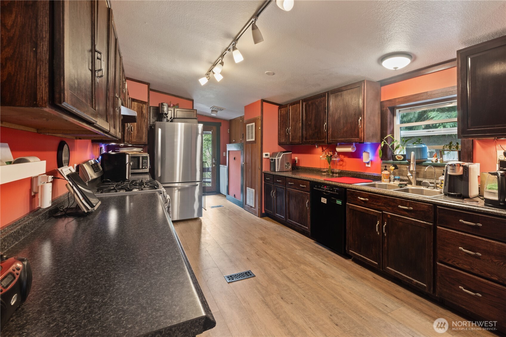 5818 Everson Goshen , Bellingham, WA 98226