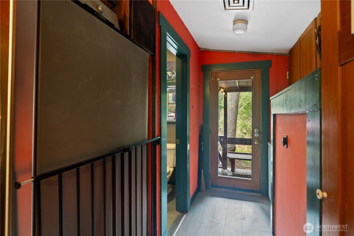 5818 Everson Goshen , Bellingham, WA 98226