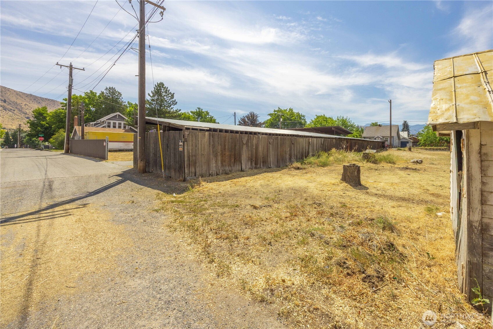 106 & 108 W Pleasant Avenue , Cashmere, WA 98815