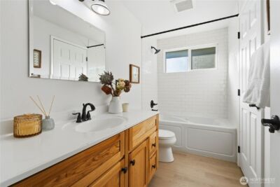 9211 NE 136th Pl , Kirkland, WA 98034 - Photo 14