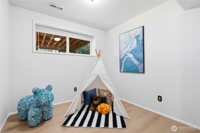 9211 NE 136th Pl , Kirkland, WA 98034 - Photo 23