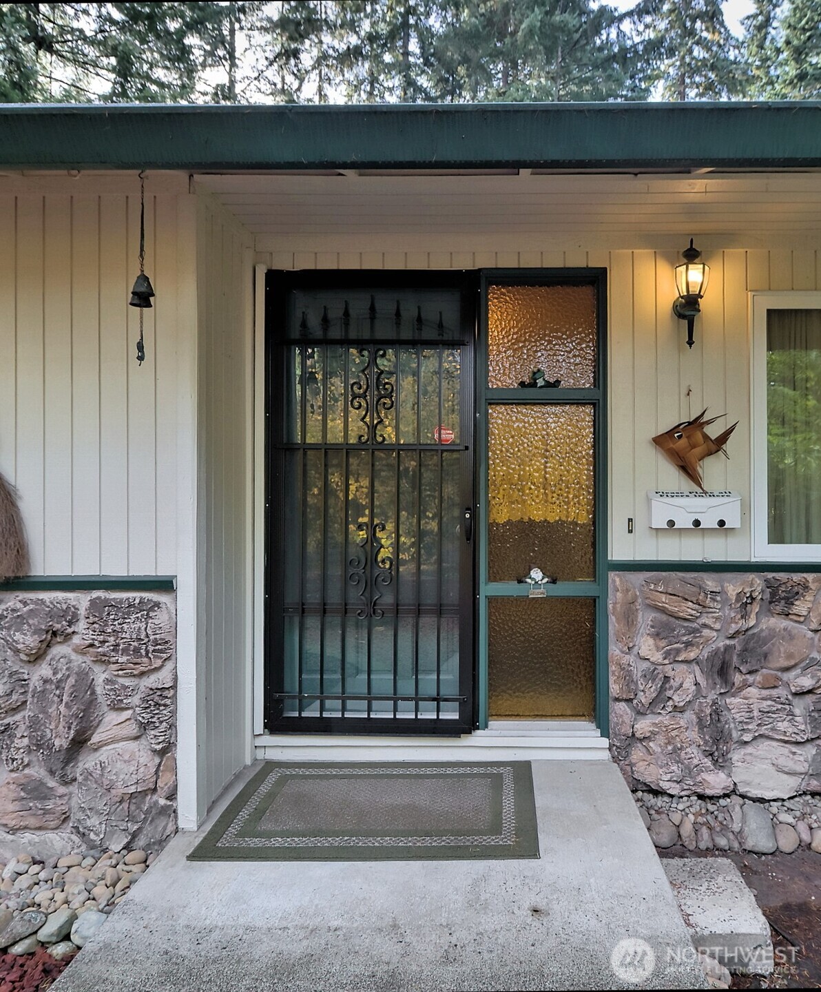 7111 41st Avenue SE, Lacey, WA 98503