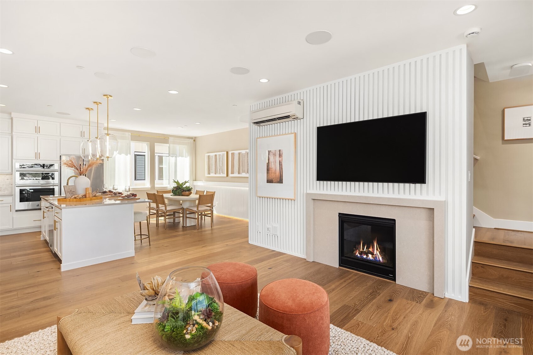 10811 (HS 111) 120TH Lane NE #C, Kirkland, WA 98033