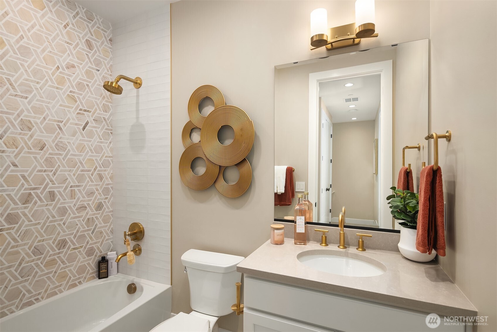 10811 (HS 111) 120TH Lane NE #C, Kirkland, WA 98033