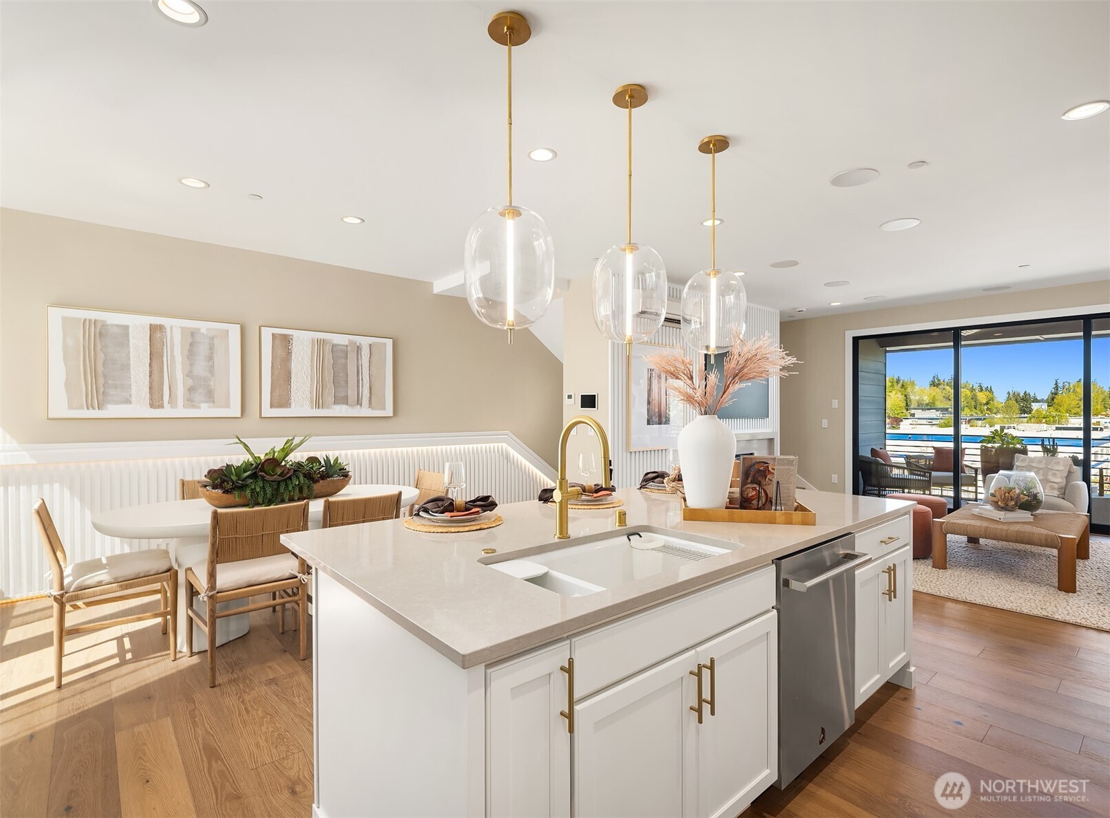 10811 (HS 111) 120TH Lane NE #C, Kirkland, WA 98033