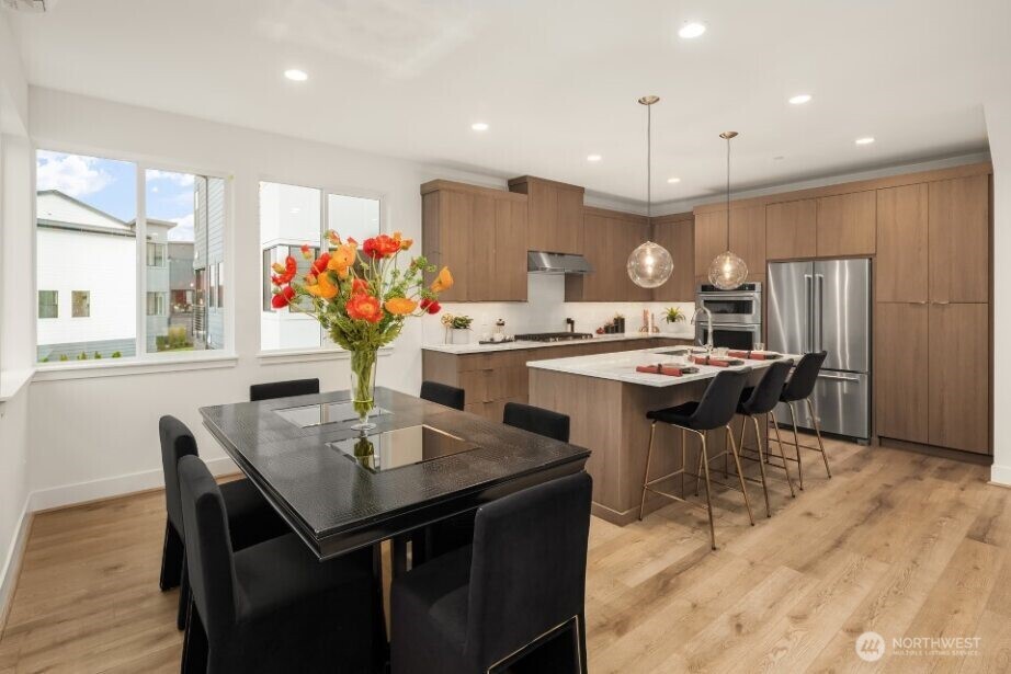 10814 (HS 61) 120th Lane NE #A, Kirkland, WA 98033