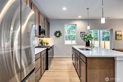 304 NE Shadowhawk Lane , Bremerton, WA 98311 - Photo 11