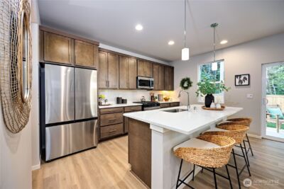 304 NE Shadowhawk Lane , Bremerton, WA 98311 - Photo 10