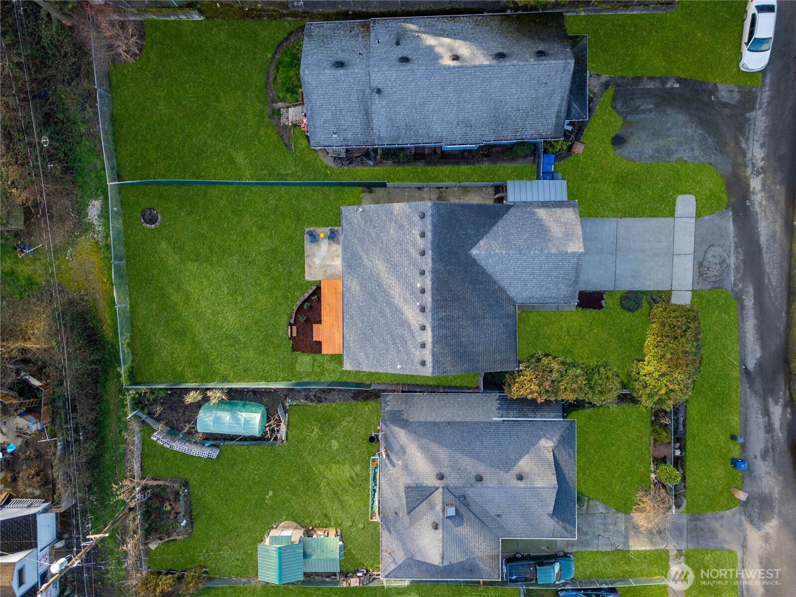 1422 E Wright Avenue , Tacoma, WA 98404