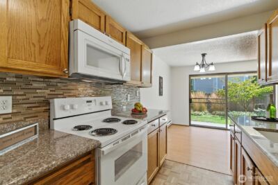 26425 Pennsylvania Avenue NE #34, Kingston, WA 98346 - Photo 4