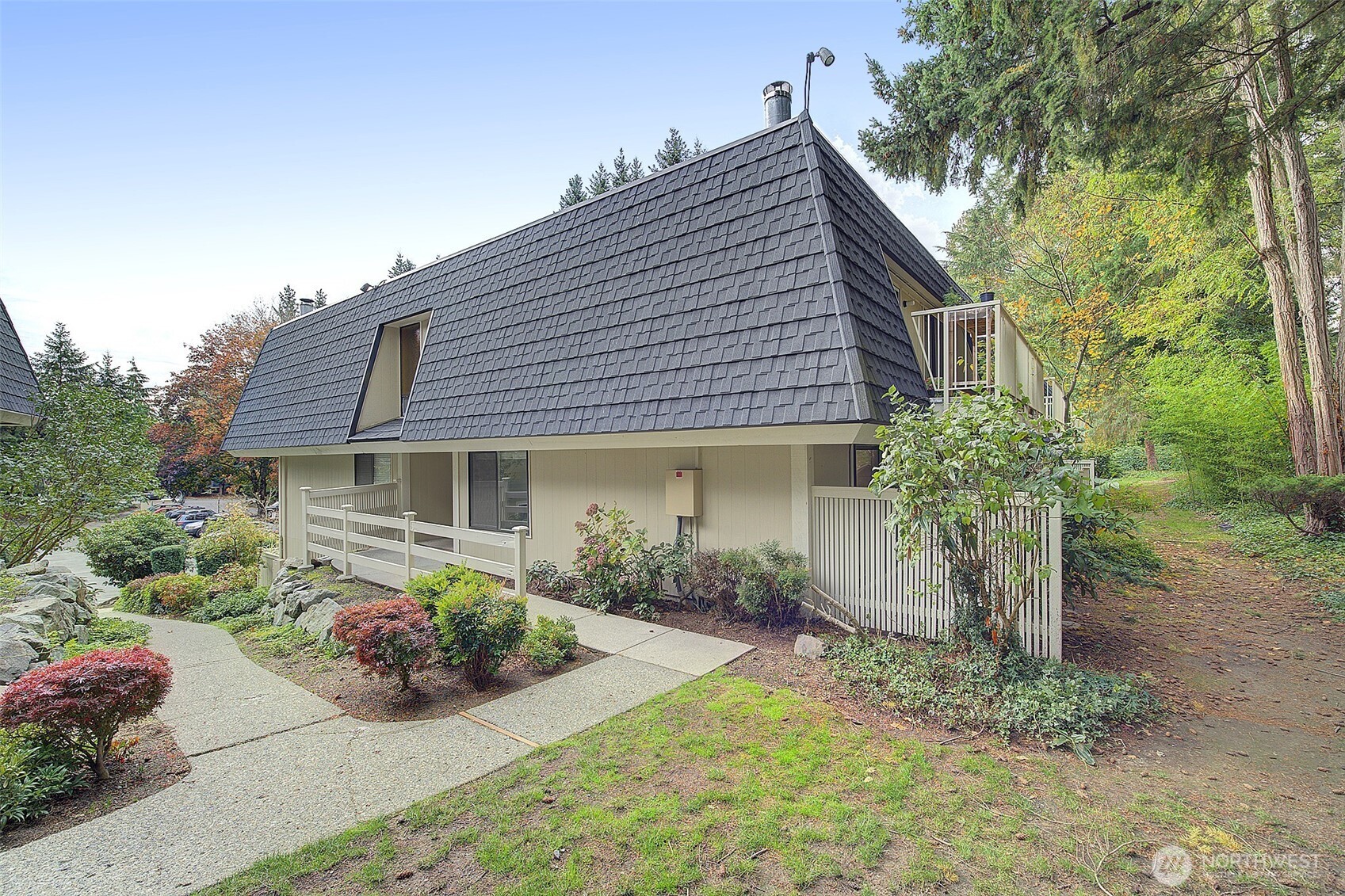 9900 NE 124th Street #1315, Kirkland, WA 98034-3764