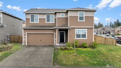19011 112th Avenue Ct E, Puyallup, WA 98374 - Photo 2