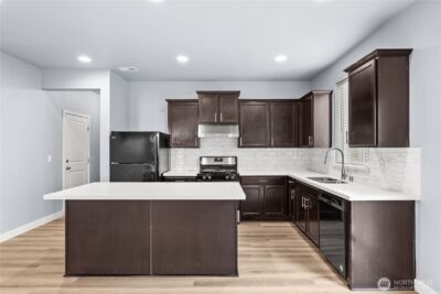 19011 112th Avenue Ct E, Puyallup, WA 98374 - Photo 8