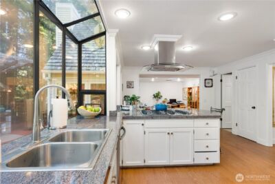 21842 NE 30th Place , Sammamish, WA 98074 - Photo 18