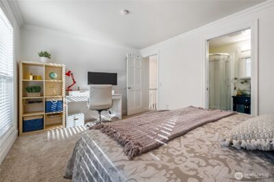 21842 NE 30th Place , Sammamish, WA 98074 - Photo 31