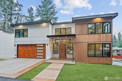 7905 240th Street SW, Edmonds, WA 98026 - Photo 2