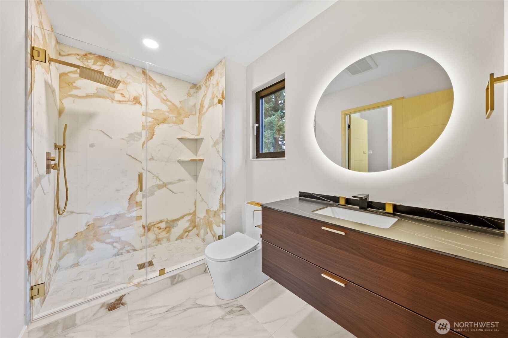 7905 240th Street SW, Edmonds, WA 98026