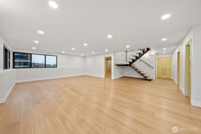 7905 240th Street SW, Edmonds, WA 98026 - Photo 24