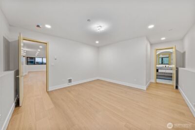 7905 240th Street SW, Edmonds, WA 98026 - Photo 25