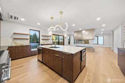 7905 240th Street SW, Edmonds, WA 98026 - Photo 8