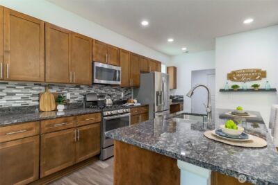 19631 19th Avenue Ct E, Spanaway, WA 98387 - Photo 16