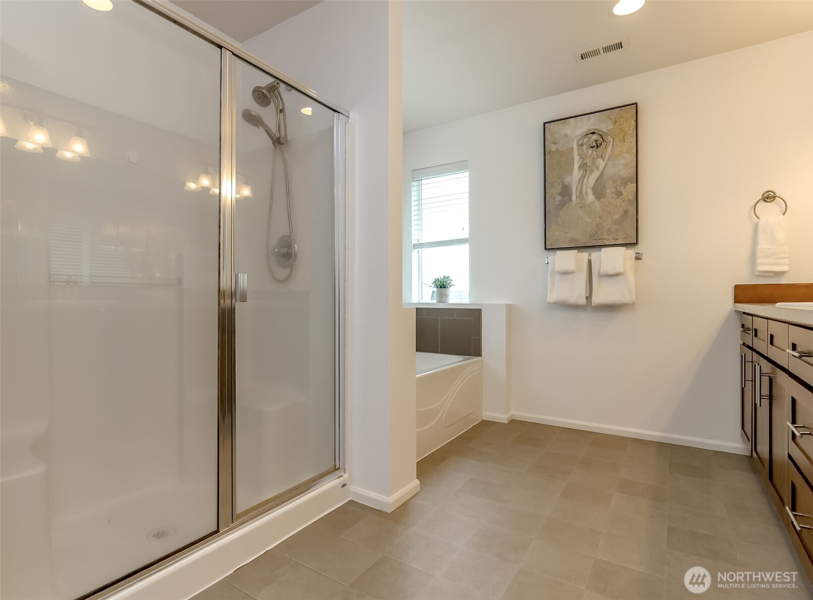 19631 19th Avenue Ct E, Spanaway, WA 98387