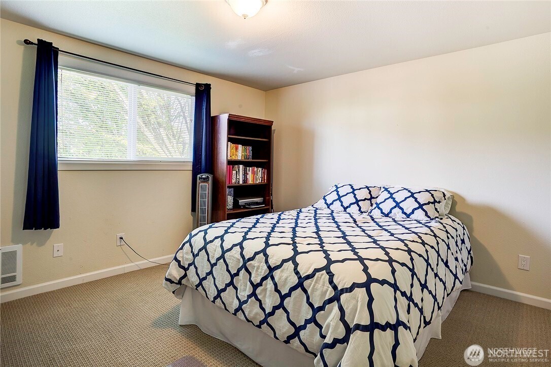 2357 NW 65th , Seattle, WA 98117