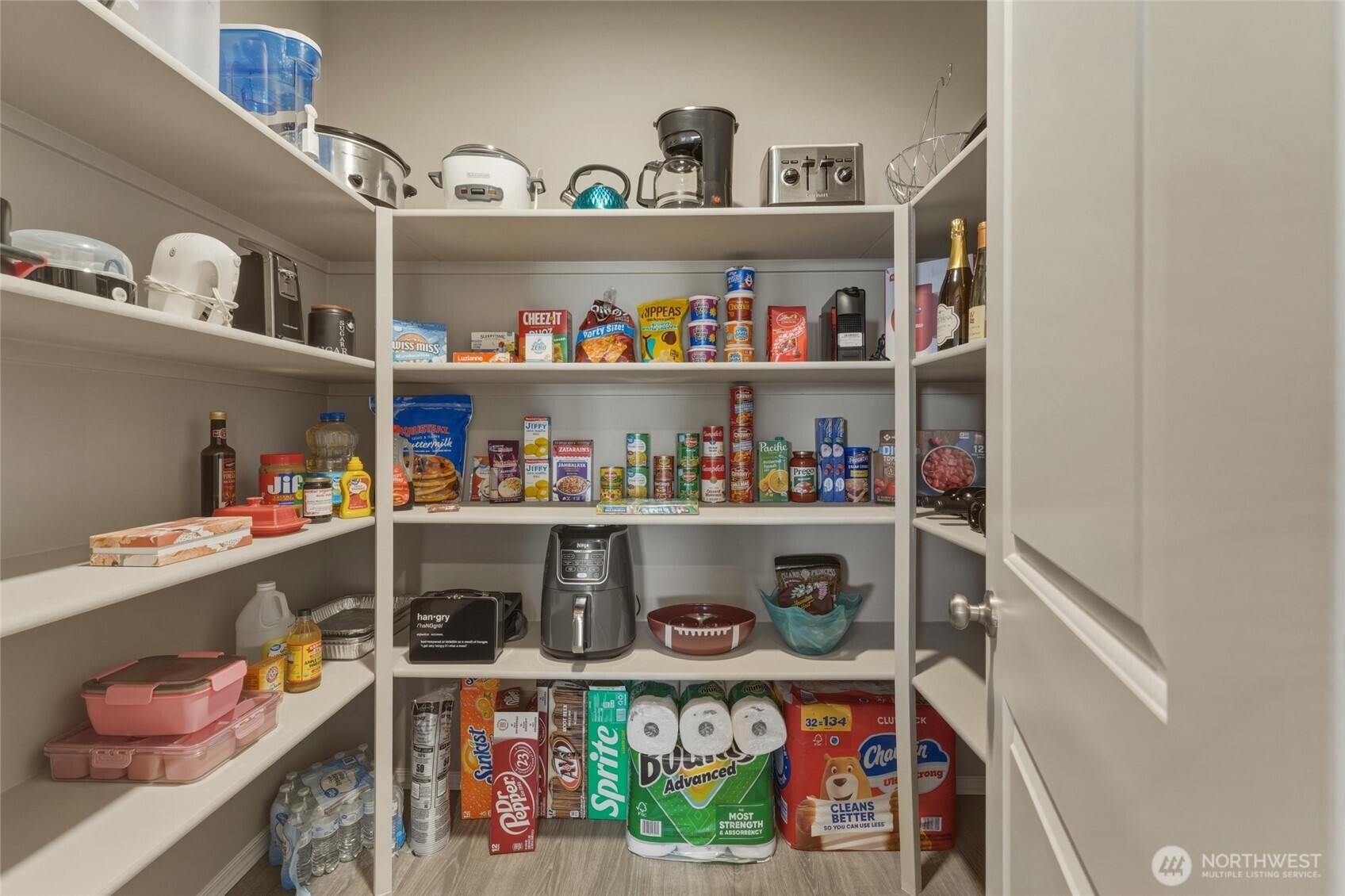 1203 SW Julia Street , College Place, WA 99324