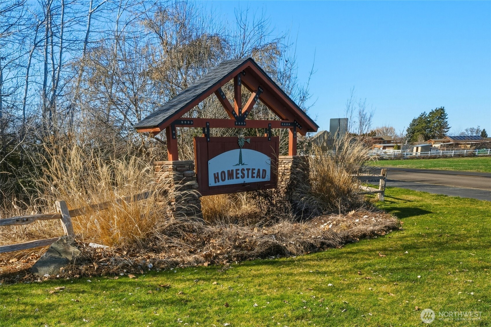 1203 SW Julia Street , College Place, WA 99324