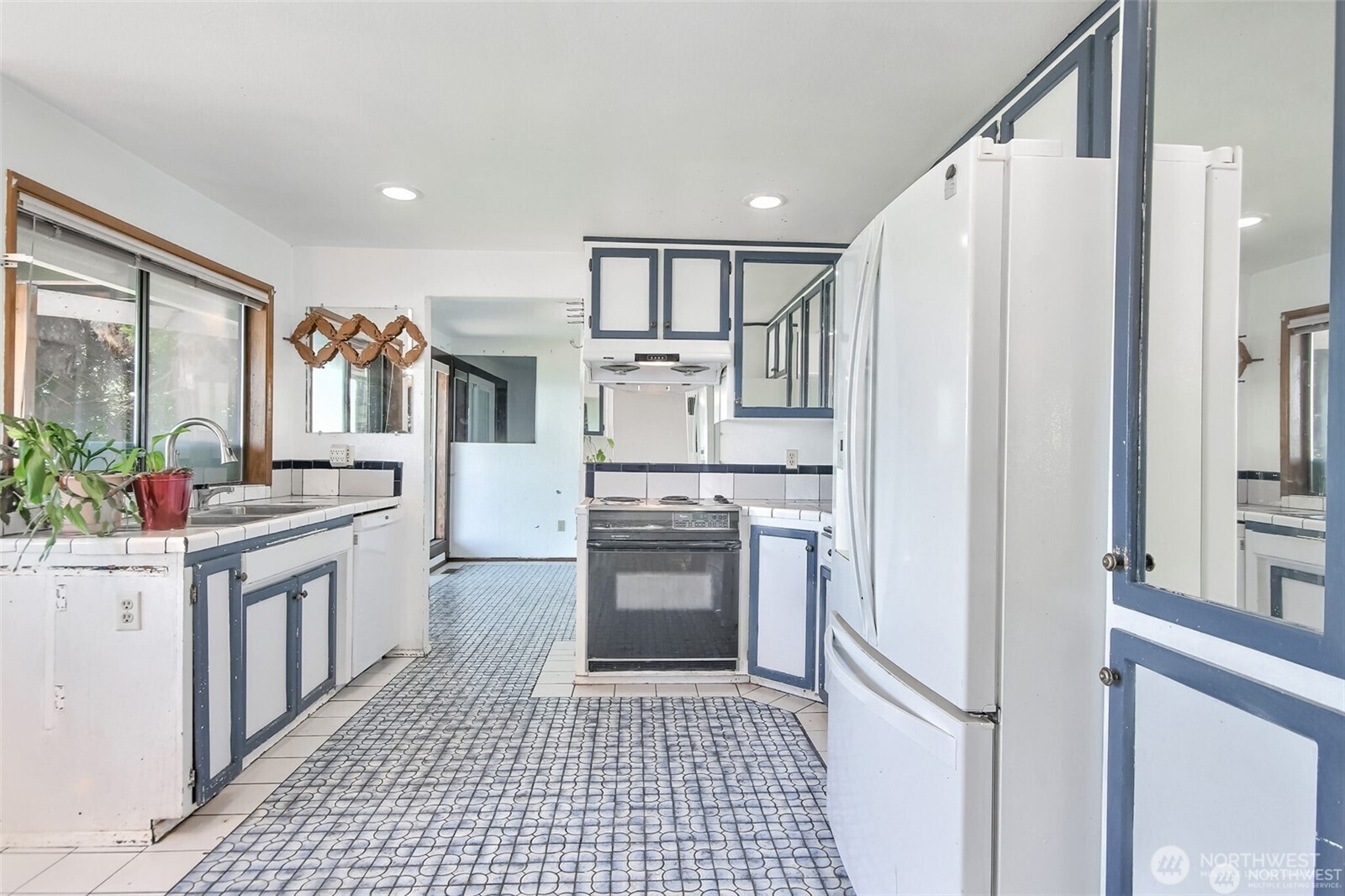 6514 S Norfolk Street , Seattle, WA 98118