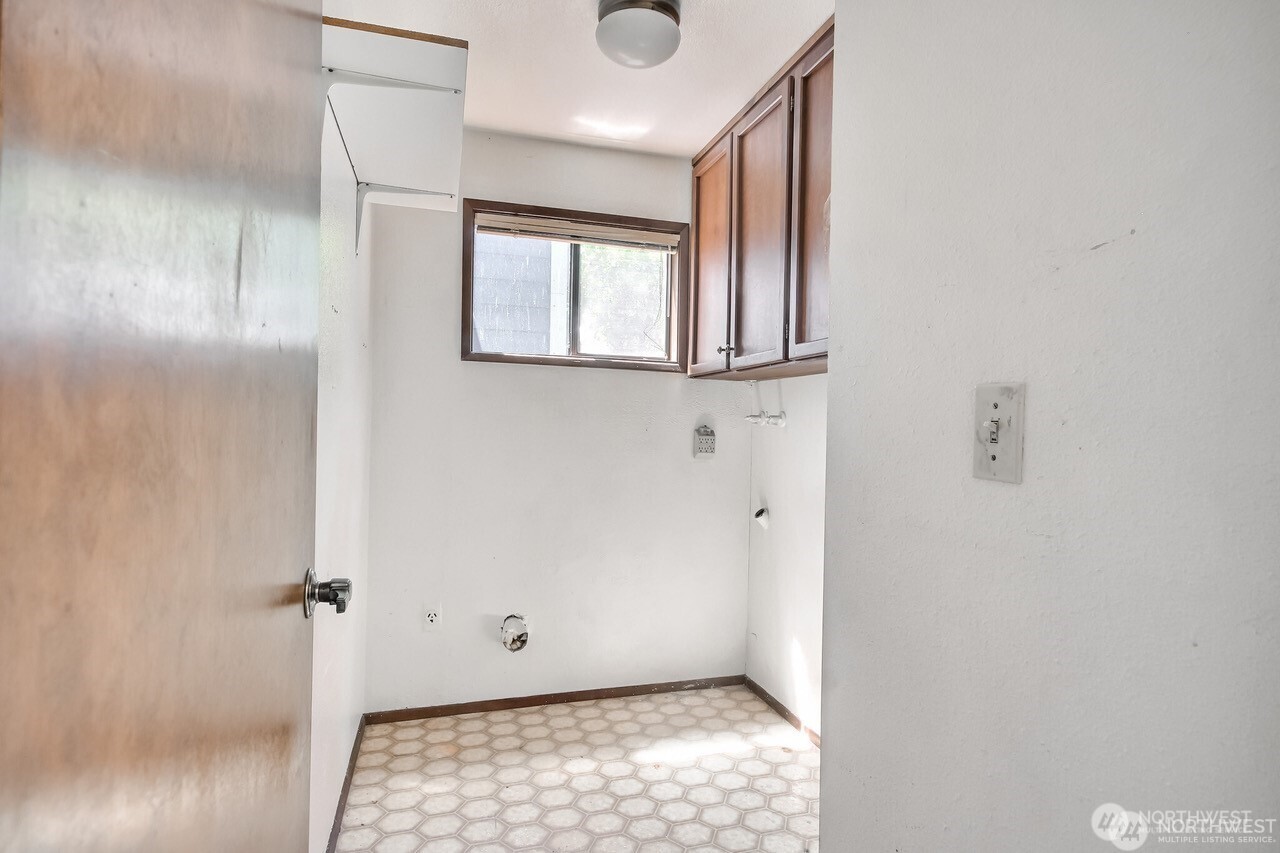 6514 S Norfolk Street , Seattle, WA 98118