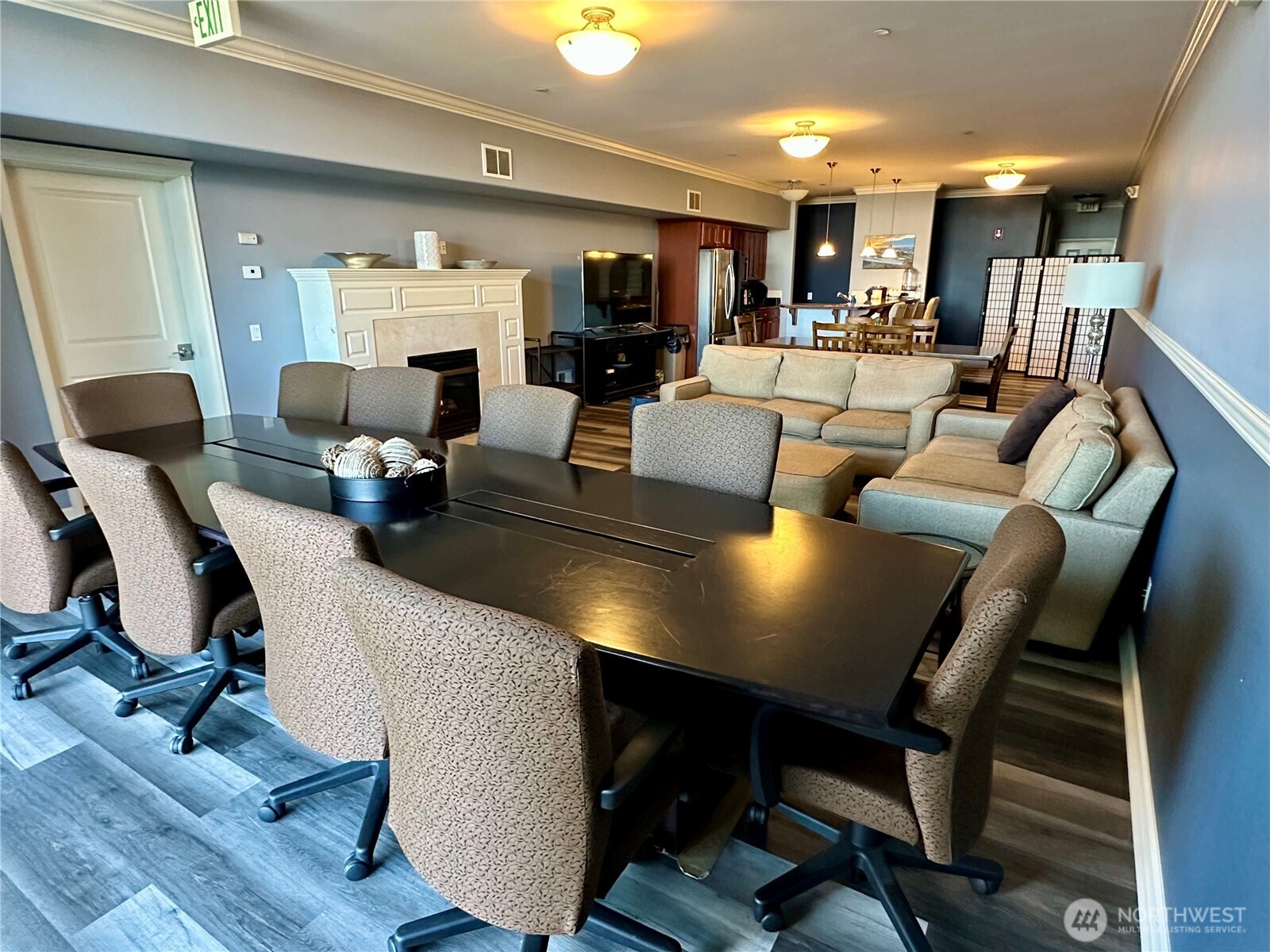 320 E 32nd Street #305, Tacoma, WA 98404