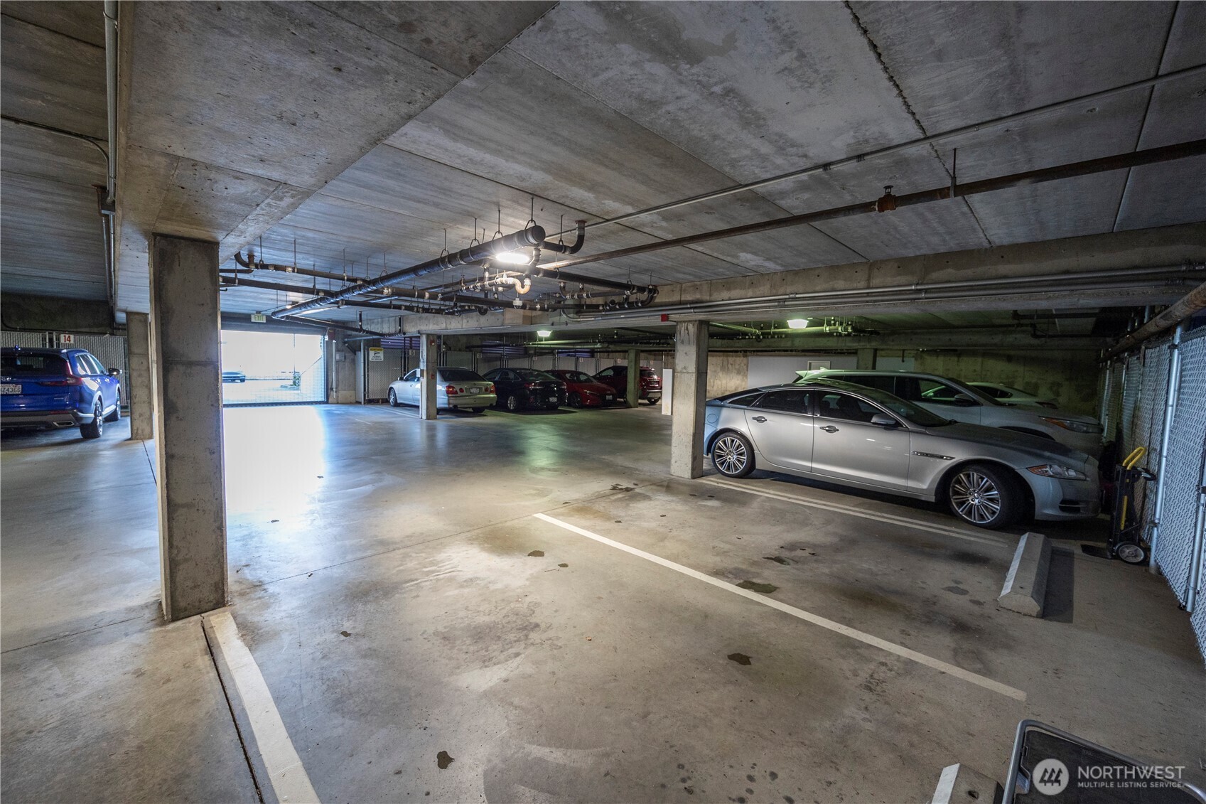 320 E 32nd Street #305, Tacoma, WA 98404