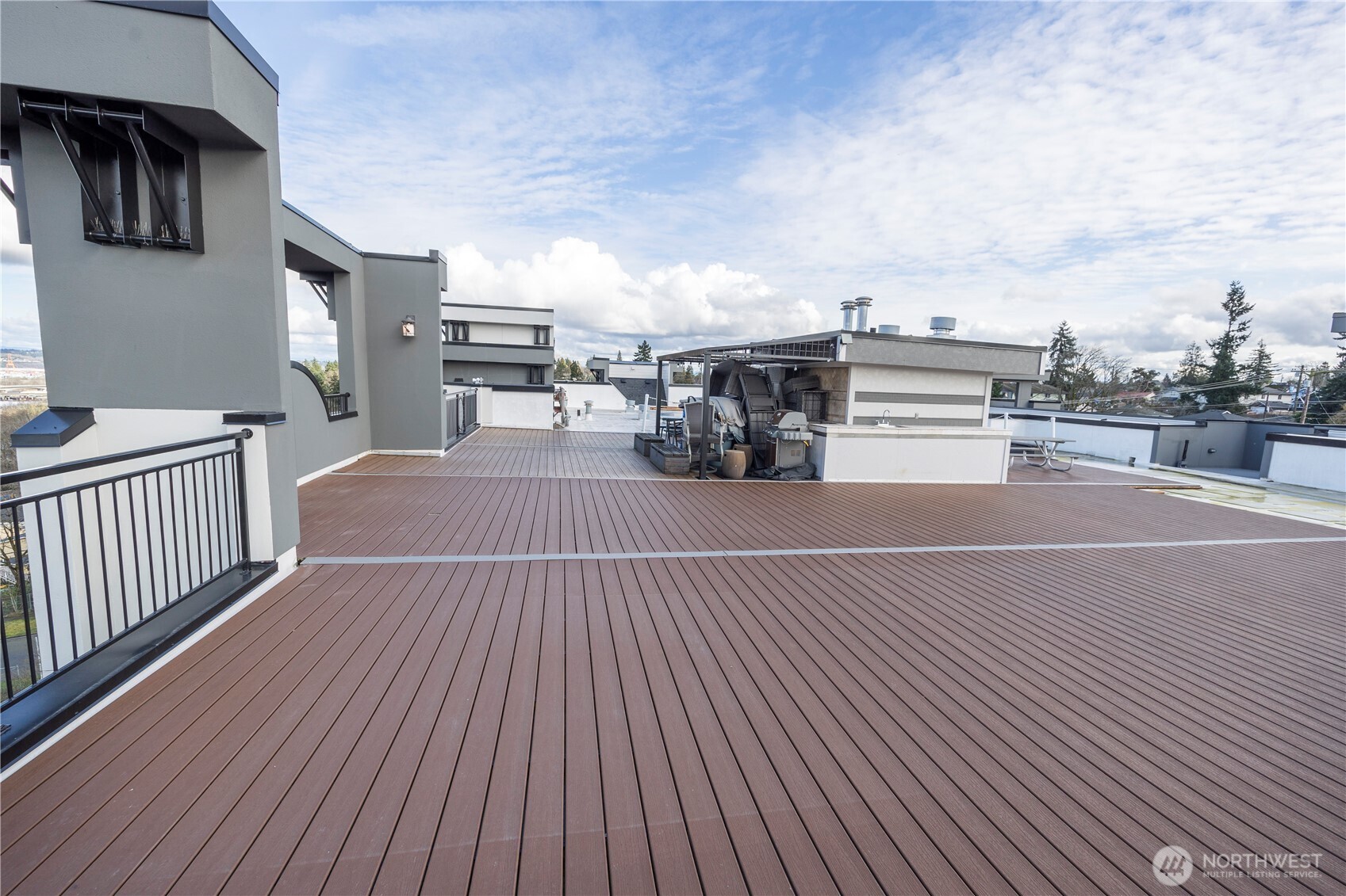 320 E 32nd Street #305, Tacoma, WA 98404