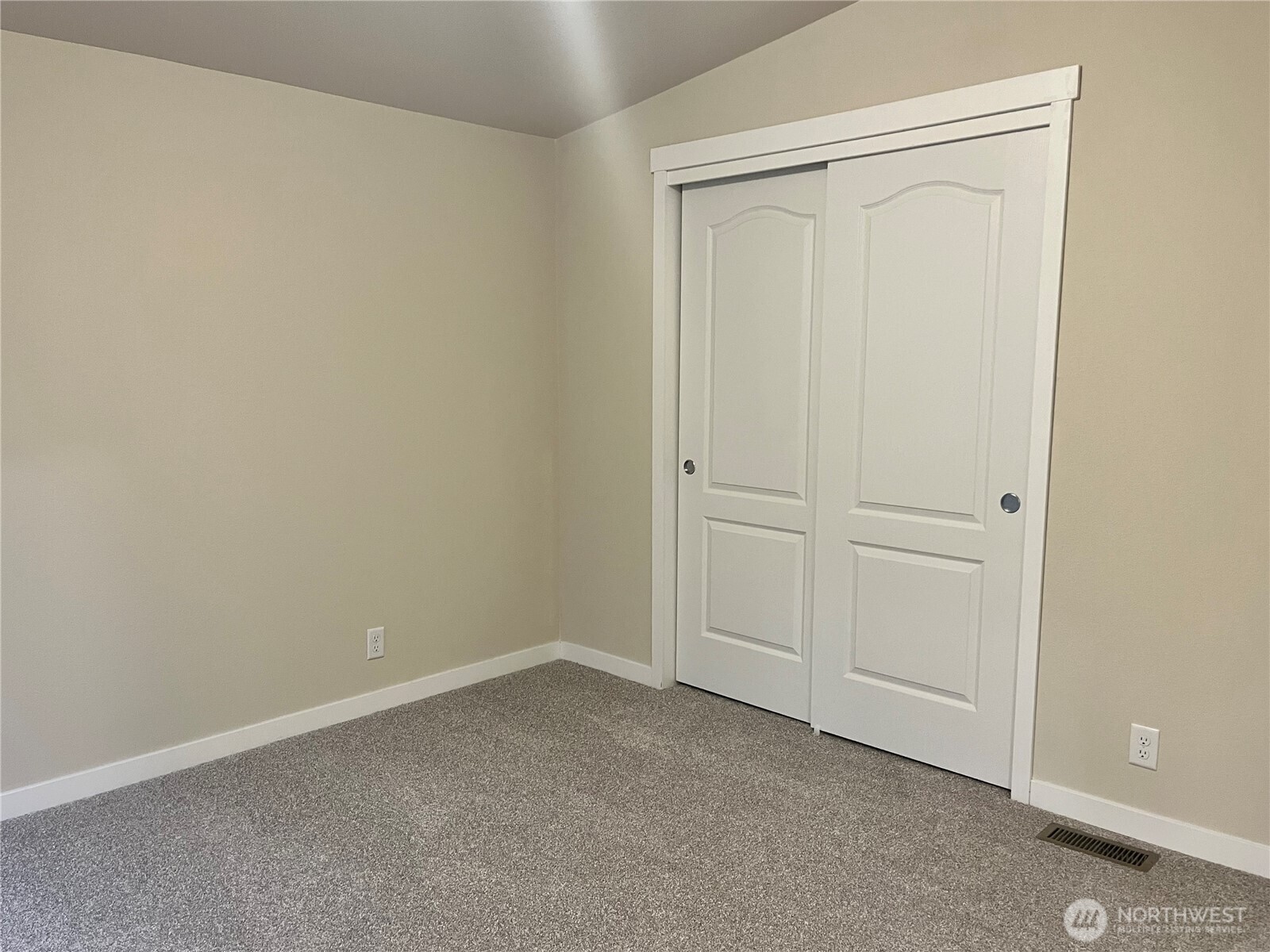 420 Pine Street , Toledo, WA 98591