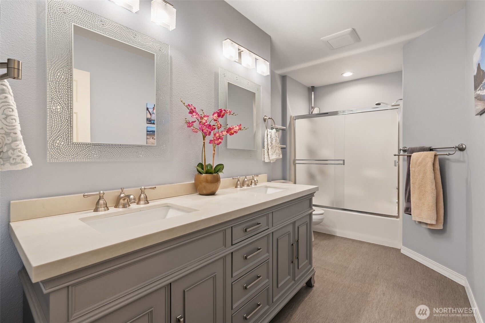 21917 NE 28th Street , Camas, WA 98607