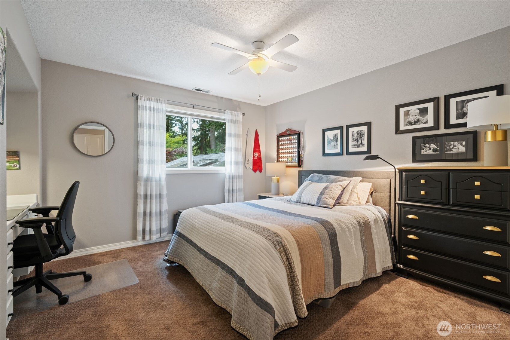 21917 NE 28th Street , Camas, WA 98607