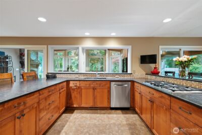 21917 NE 28th Street , Camas, WA 98607 - Photo 7