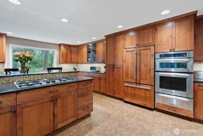 21917 NE 28th Street , Camas, WA 98607 - Photo 8