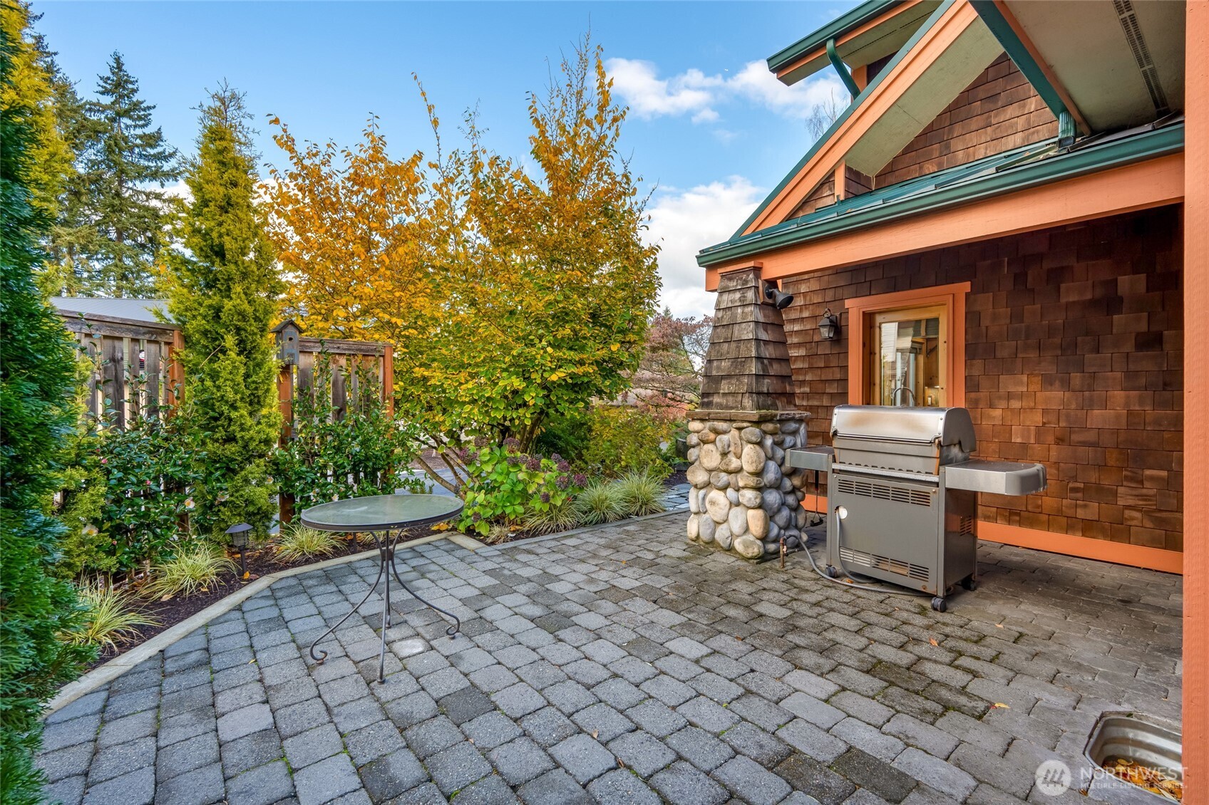 16375 NE 44th Court , Redmond, WA 98052