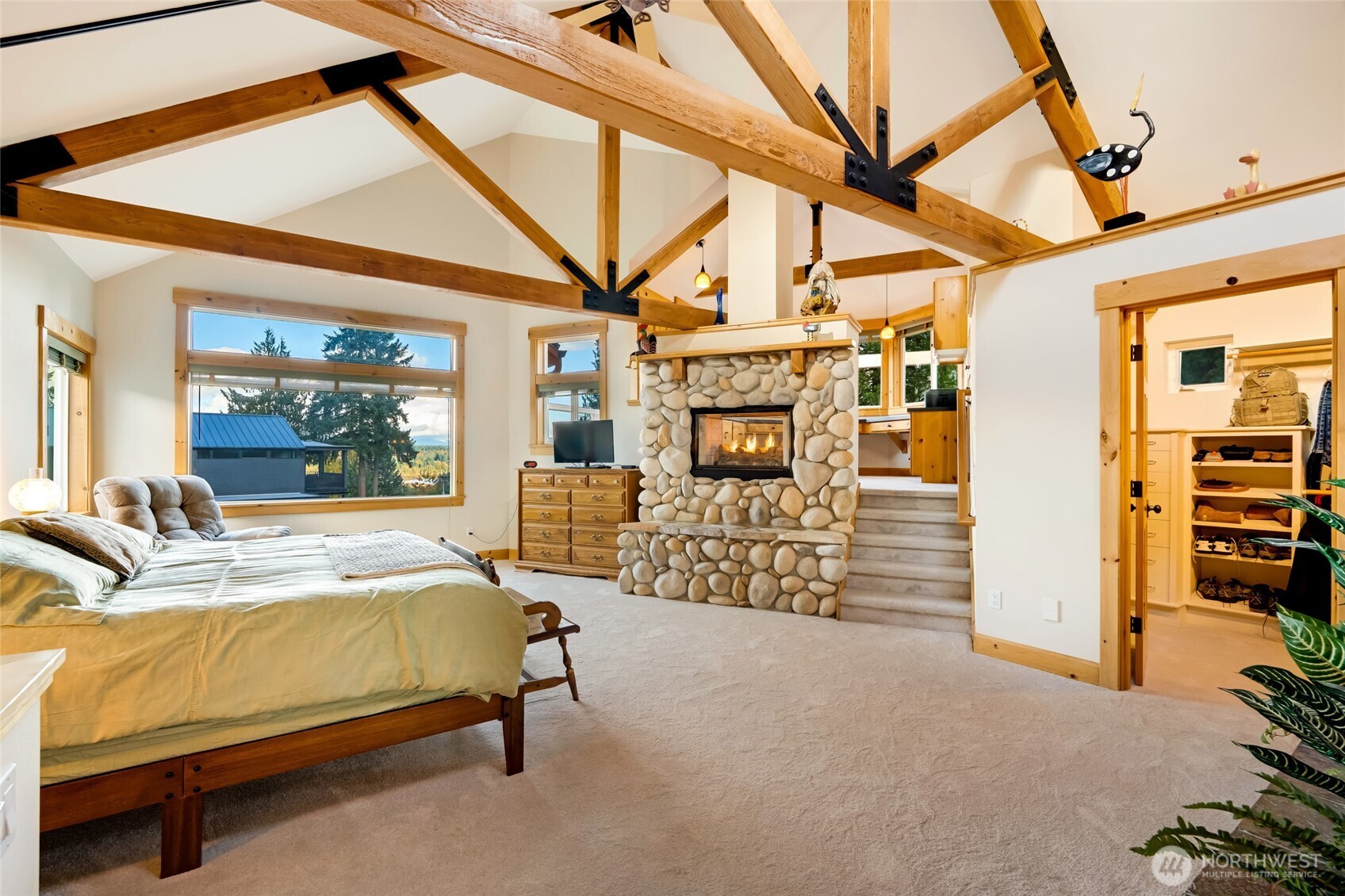 16375 NE 44th Court , Redmond, WA 98052