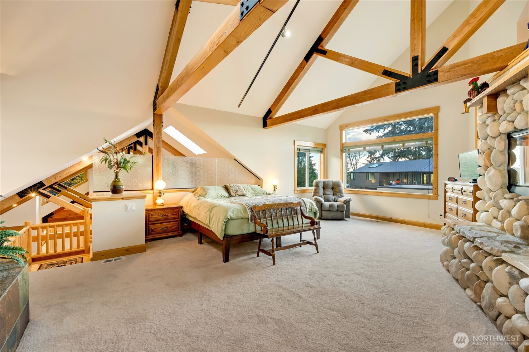 16375 NE 44th Court , Redmond, WA 98052