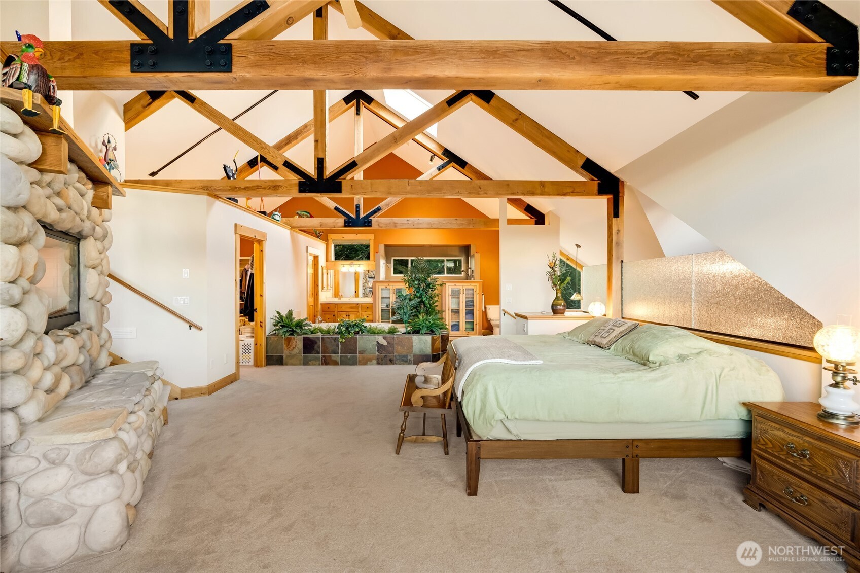 16375 NE 44th Court , Redmond, WA 98052