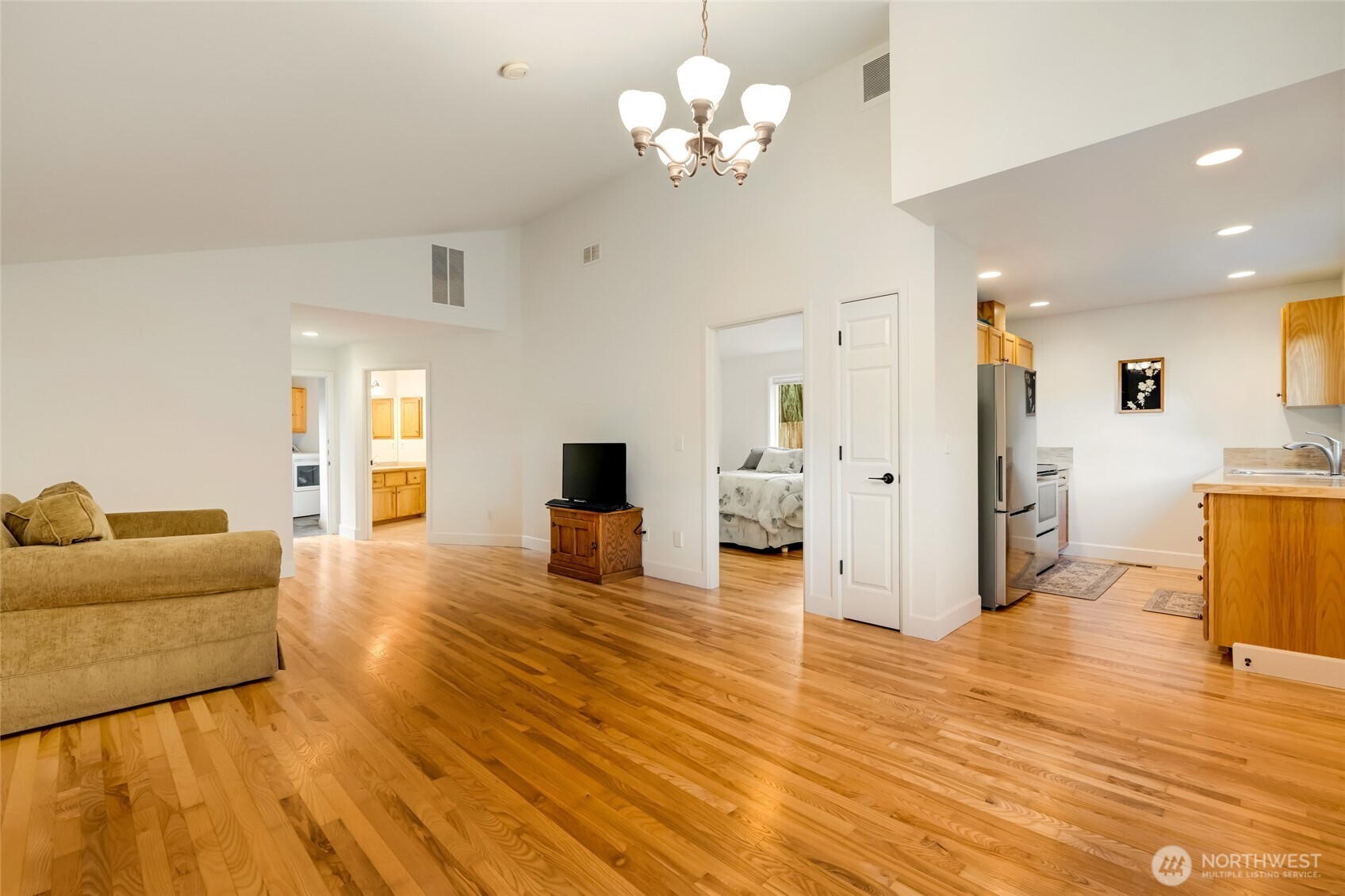 16375 NE 44th Court , Redmond, WA 98052