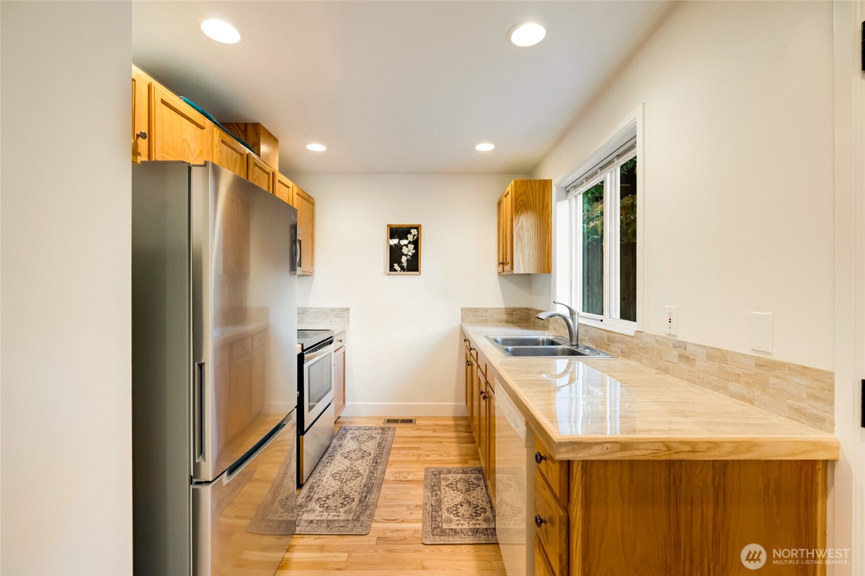 16375 NE 44th Court , Redmond, WA 98052