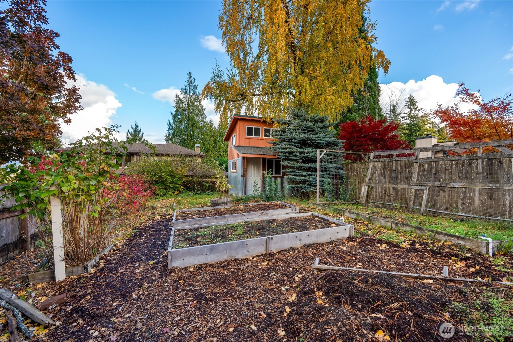 16375 NE 44th Court , Redmond, WA 98052